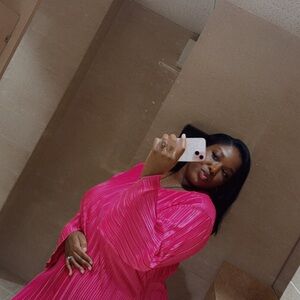 Meet your Posher, Sadia J.